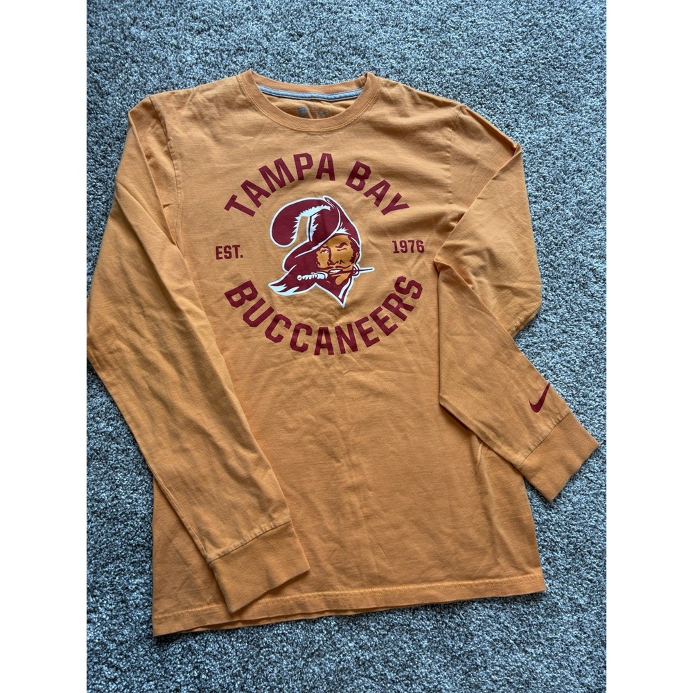 Nike Mens Tampa Bay Buccaneers Long Sleeve T-Shirt Orange Bucco Bruce Est 1976 L